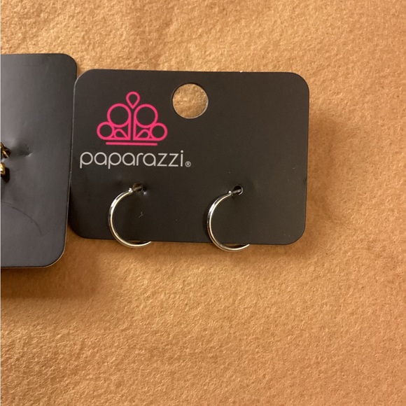 NWT paparazzi mini hoop Earring bundle (3pairs) - Picture 4 of 5